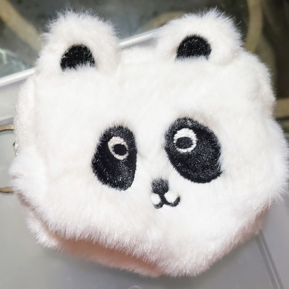 Adorable panda coin purse!